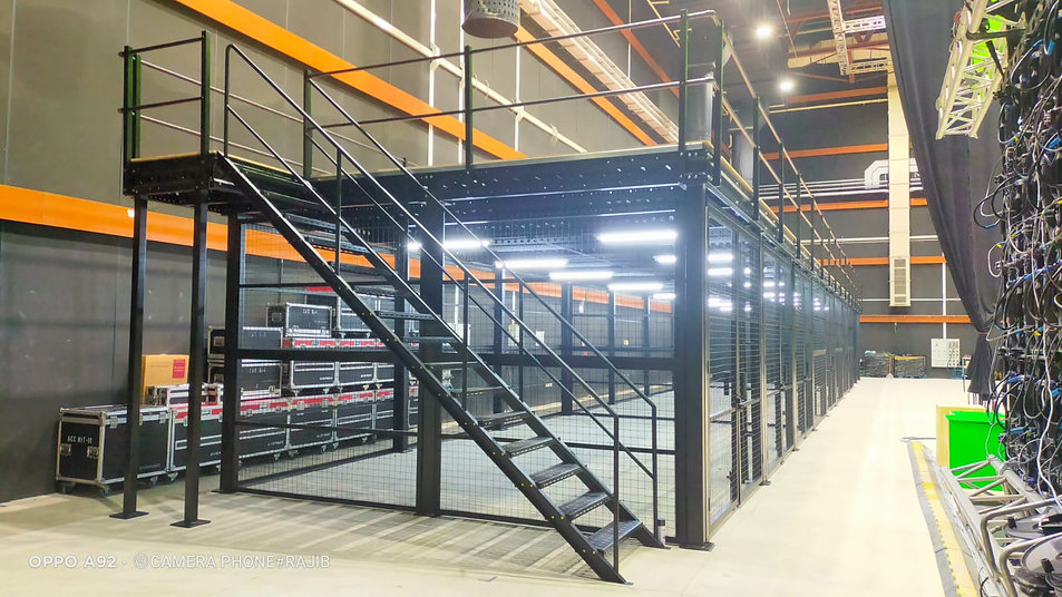 Black Sigma Mezzanine Floor (Sigma Mezzanine Floor System)